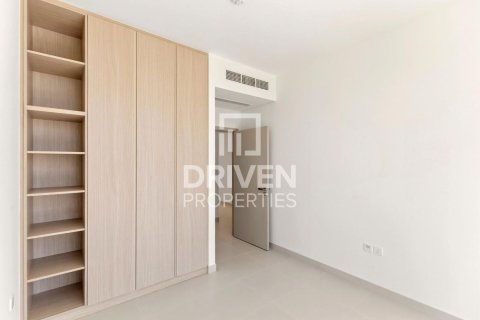 4 bedrooms Villa in EMAAR South, UAE No. 212478 7