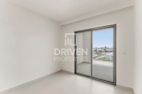 4 bedrooms Villa in EMAAR South, UAE No. 212478 11