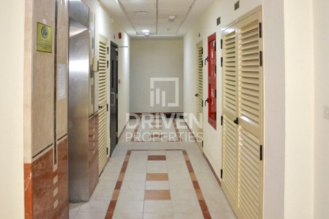 1005.68m² Building in Dubai Investment Park, UAE No. 218372 8