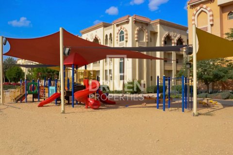 1005.68m² Building in Dubai Investment Park, UAE No. 218372 12