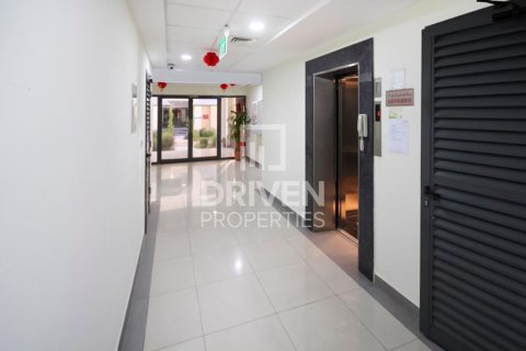 1005.68m² Building in Dubai Investment Park, UAE No. 218372 7