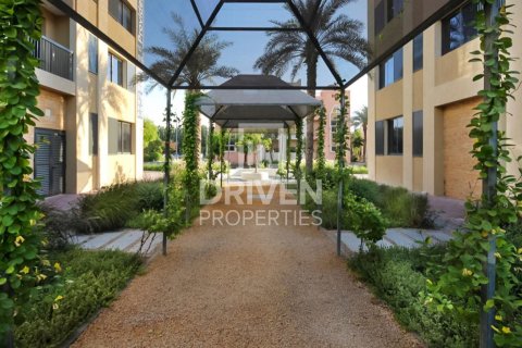 1005.68m² Building in Dubai Investment Park, UAE No. 218372 14