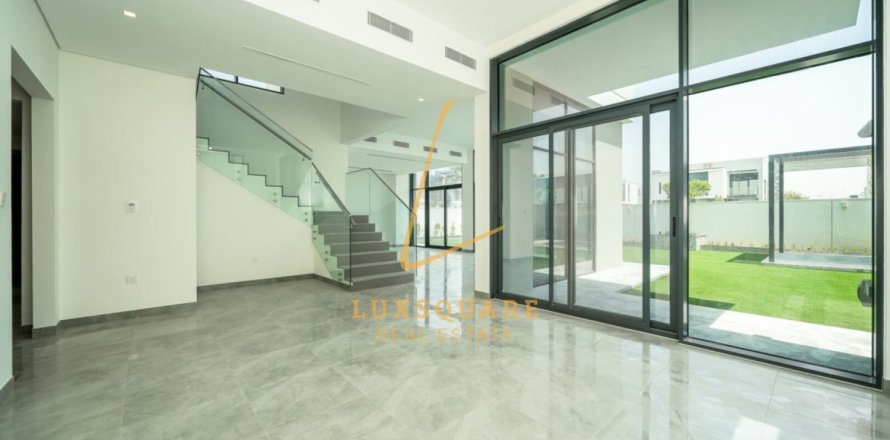 Villa de 4 dormitorios en Murooj Al Furjan, UAE No. 224340
