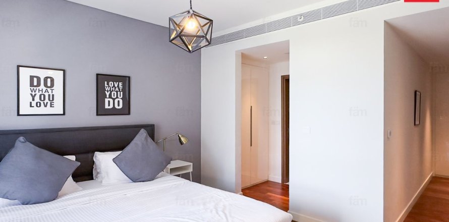 2 bedrooms Apartment in City Walk, UAE No. 215764