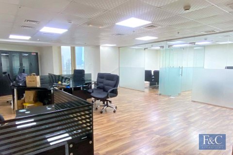 107m² Office in Jumeirah Lake Towers, UAE No. 153896