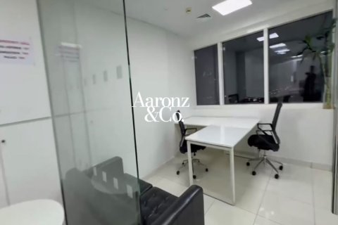 Office de 100m² en Jumeirah Lake Towers, UAE No. 222042 11
