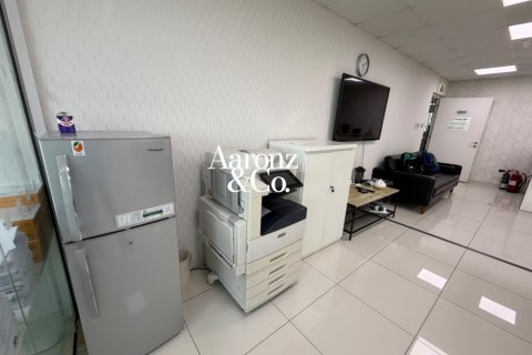 Office de 100m² en Jumeirah Lake Towers, UAE No. 222042 6