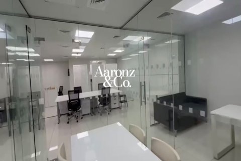 Office de 100m² en Jumeirah Lake Towers, UAE No. 222042 3