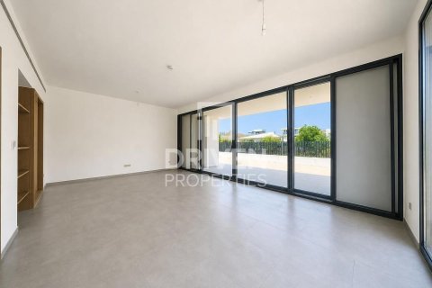 Villa de 4 dormitorios en Jebel Ali, UAE No. 202830 3