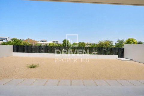 Villa de 4 dormitorios en Jebel Ali, UAE No. 202830 29