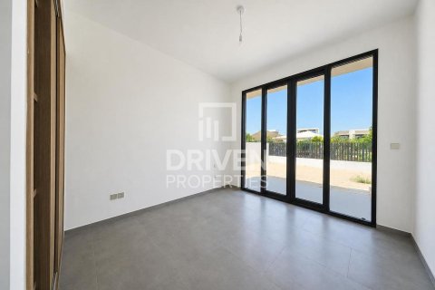Villa de 4 dormitorios en Jebel Ali, UAE No. 202830 9