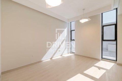Bâtiment de 13311.89m² à District 11, UAE No. 211282 13