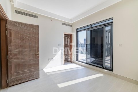 Bâtiment de 13311.89m² à District 11, UAE No. 211282 16