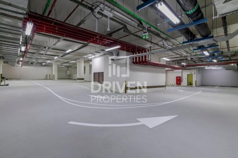 Bâtiment de 13311.89m² à District 11, UAE No. 211282 28