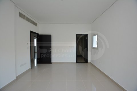 5 غرفة نوم  فيلا في Al Reef, الإمارات العربية المتحدة رقم 13133 8