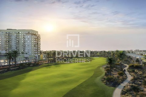 Villa de 4 chambres à EMAAR South, UAE No. 211554 14