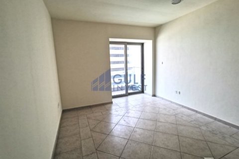 Appartement de 3 chambres à Princess Tower, UAE No. 1597 10