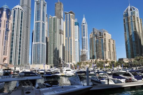 Appartement de 3 chambres à Princess Tower, UAE No. 1597 13