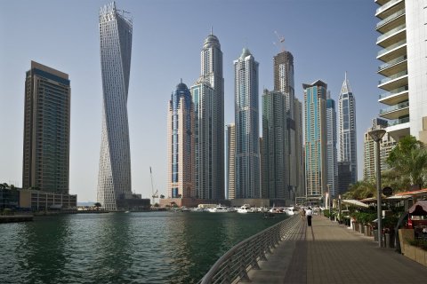 Appartement de 3 chambres à Princess Tower, UAE No. 1597 5