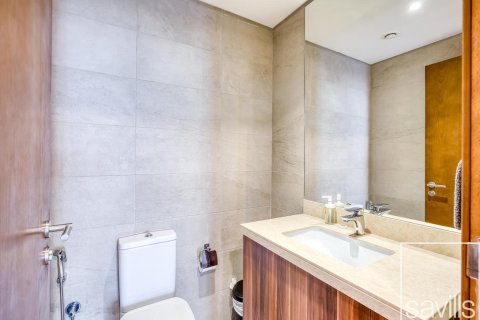 Квартира с 1 спальней в The Crescent, ОАЭ №203780 12