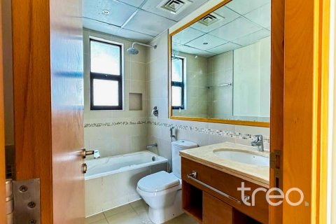 3 bedrooms Villa in Mira, UAE No. 220927 9