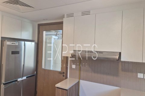 Villa de 3 dormitorios en Khalifa City, UAE No. 224208 5