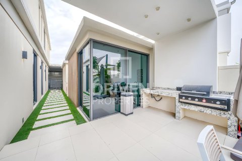 Villa de 5 dormitorios en Harmony, UAE No. 214876 17