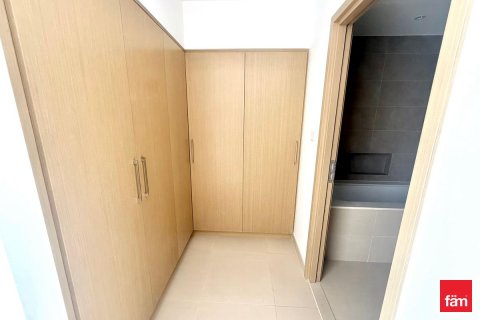 2 bedrooms Apartment in Dubai, UAE No. 157121 5
