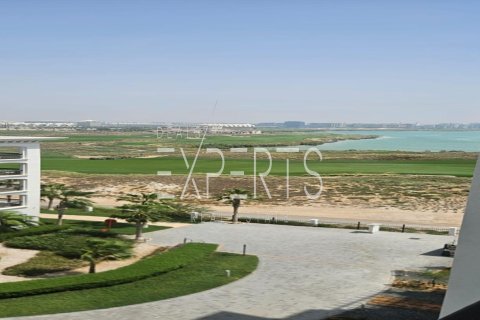 Apartment de 2 dormitorios en Yas Island, UAE No. 224180 12