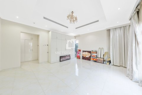 Villa de 6 dormitorios en Al Barsha, UAE No. 129461 9