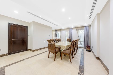 Villa de 6 dormitorios en Al Barsha, UAE No. 129461 11