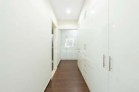 Villa de 6 dormitorios en Al Barsha, UAE No. 129461 23