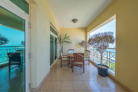 2 bedrooms Apartment in Shoreline Apartments, UAE No. 7841 14