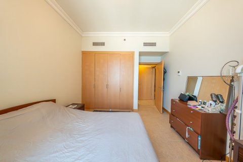 2 bedrooms Apartment in Shoreline Apartments, UAE No. 7841 12