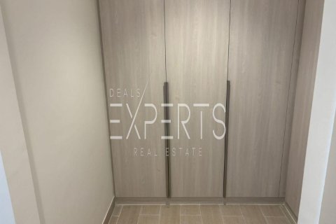 Apartment de 2 dormitorios en  Yas Island, UAE No. 224224 12