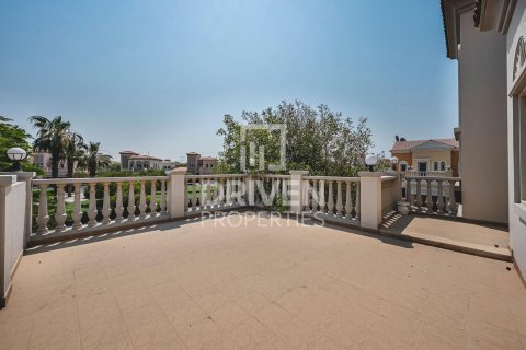 Вилла с 2 спальнями в Jumeirah Village Triangle, ОАЭ №218552 7