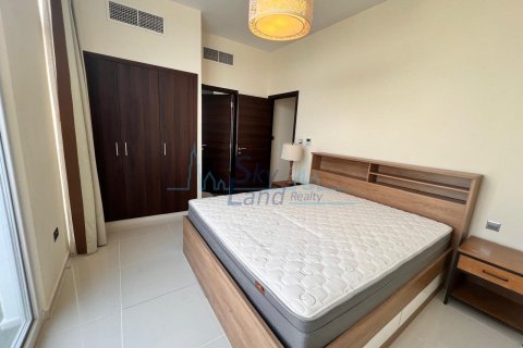 Townhouse de 4 dormitorios en DAMAC Hills (Akoya by DAMAC), UAE No. 145039 8