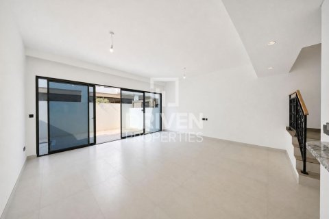 Townhouse de 5 dormitorios en Damac Lagoons, UAE No. 222976