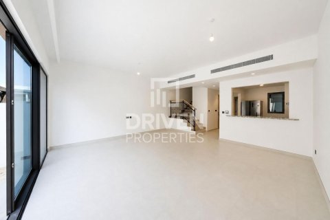 Townhouse de 5 dormitorios en Damac Lagoons, UAE No. 222976 3