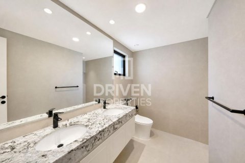 Townhouse de 5 dormitorios en Damac Lagoons, UAE No. 222976 21