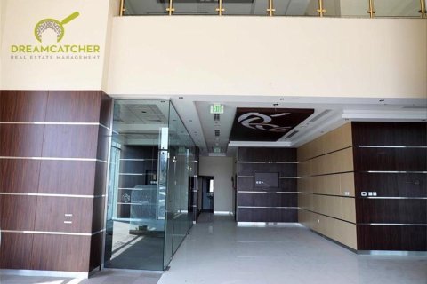 699.9m² Commercial property in Cornich Ras Al Khaima, UAE No. 75256 4