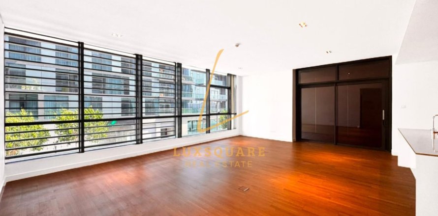 Apartment de 1 dormitorio en Al Wasl, UAE No. 211175
