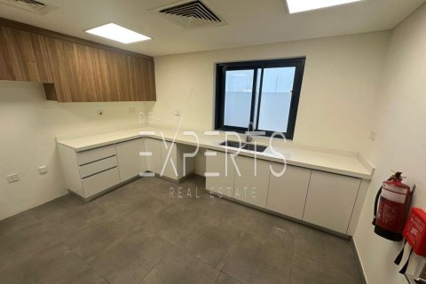 Villa de 4 dormitorios en Al Shamkha, UAE No. 224120 8