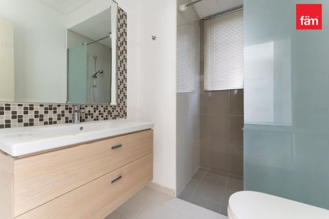 4 bedrooms Villa in Dubai, UAE No. 167512 12