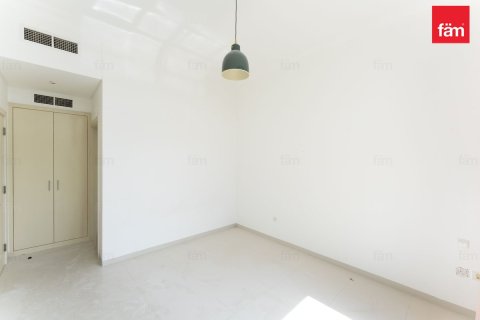 4 bedrooms Villa in Dubai, UAE No. 167512 9