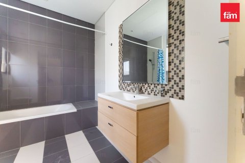 4 bedrooms Villa in Dubai, UAE No. 167512 16