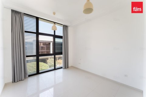 4 bedrooms Villa in Dubai, UAE No. 167512 8