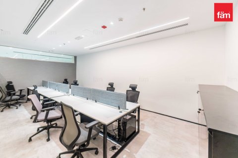 619.7m² Office in Business Bay, UAE No. 120356 11