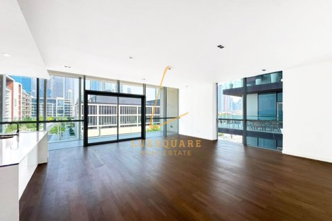 3 bedrooms Apartment in Al Wasl, UAE No. 213382