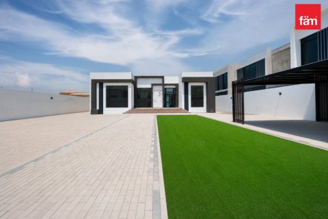 Villa de 4 dormitorios en Al Barsha, UAE No. 203583 3